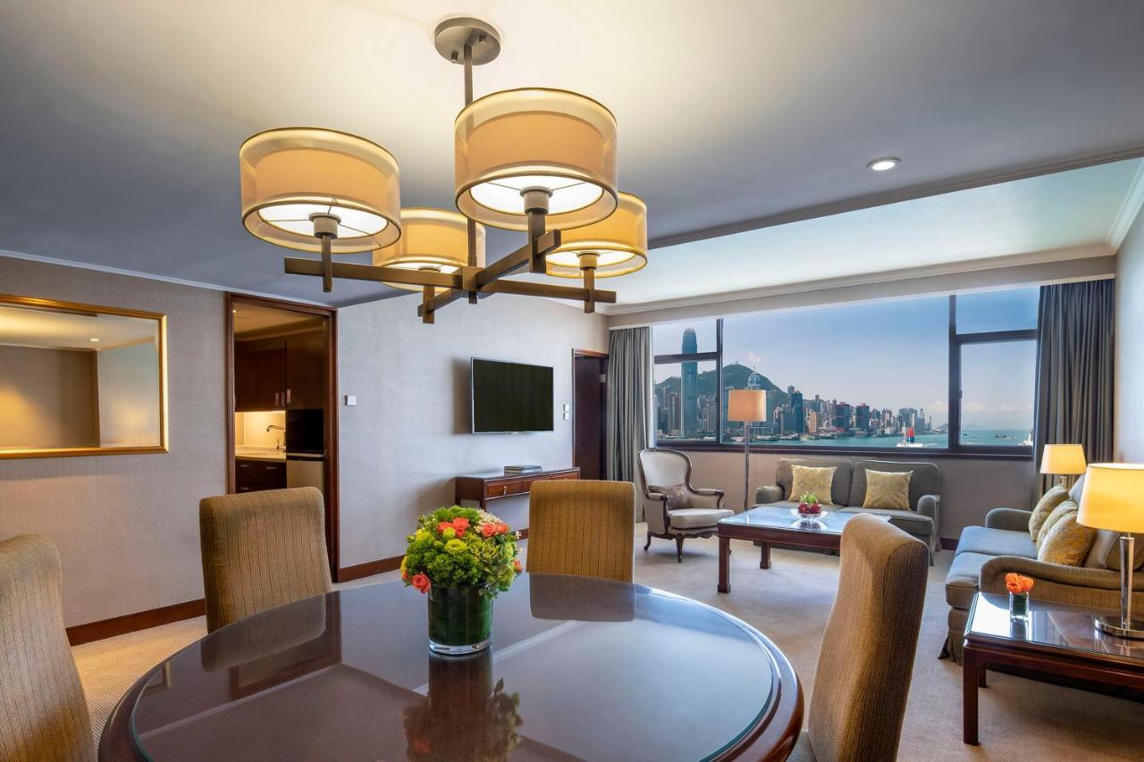 Marco Polo Hongkong Hotel Ngoại thất bức ảnh A suite at the hotel