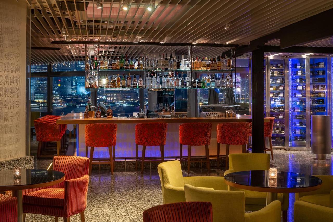 Marco Polo Hongkong Hotel Ngoại thất bức ảnh The bar at the 101 bar